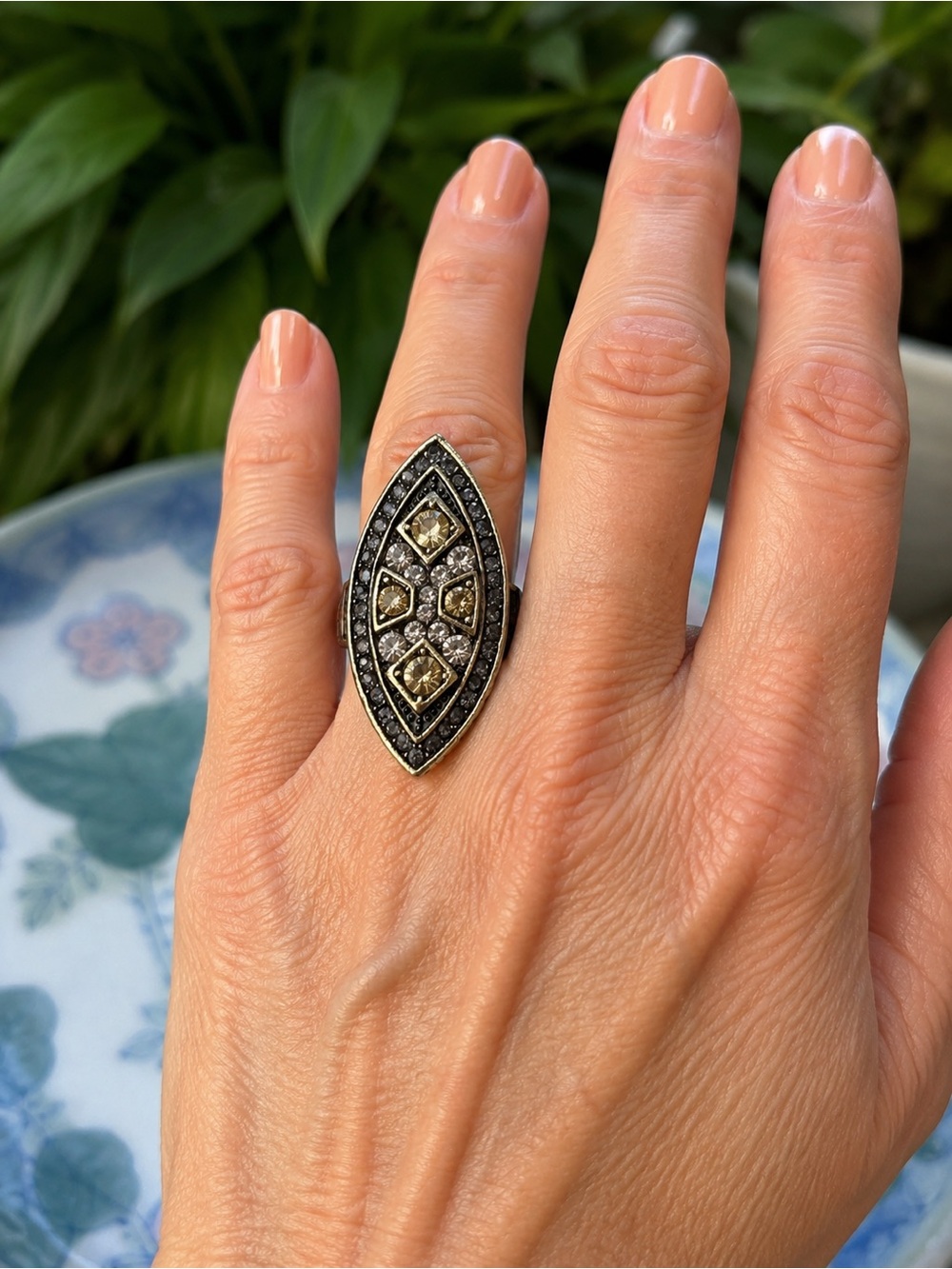 Heidi Daus "Draped in Deco" Crystal Art Deco Ring *Size 7.5